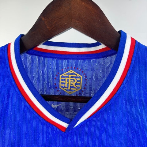 Francja 25/26 Home