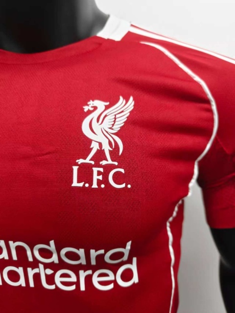 Liverpool FC 25/26 Home