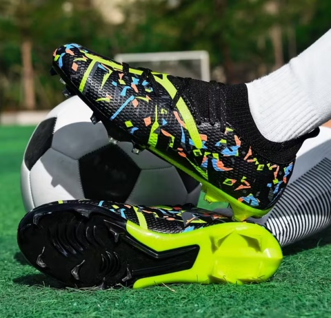 Korki Piłkarskie KV3 Korki Piłkarskie KV3