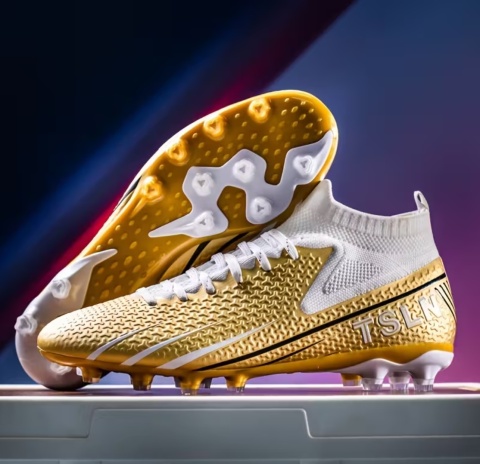 Korki Piłkarskie RQ1 Korki Piłkarskie RQ1