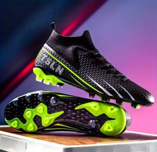 Korki Piłkarskie RQ3