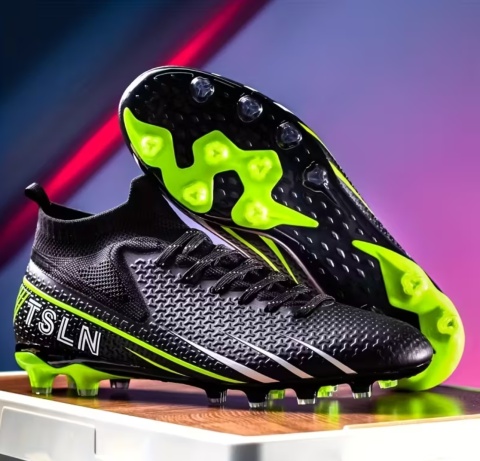 Korki Piłkarskie RQ3 Korki Piłkarskie RQ3